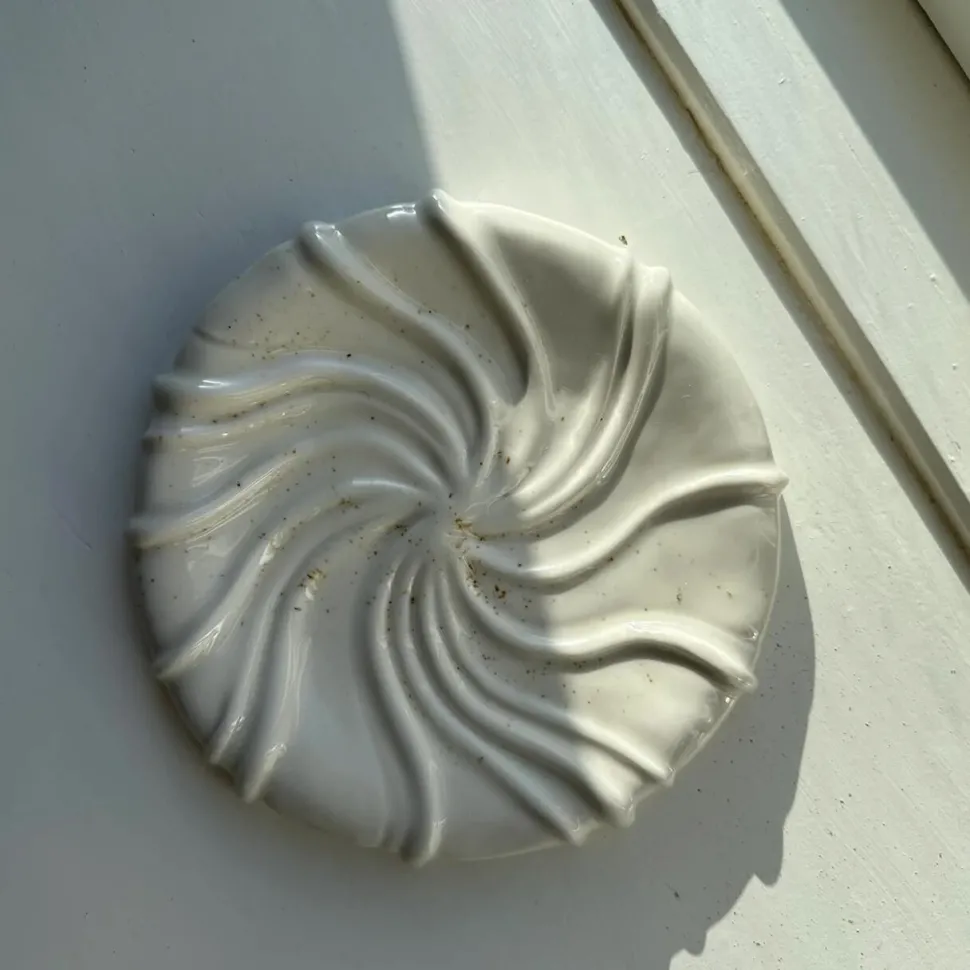 Atelier Marée Tidevandstallerken Spættet