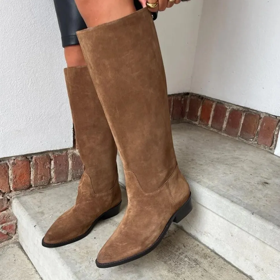 Copenhagen Shoes The Note Boot Cognac Suede