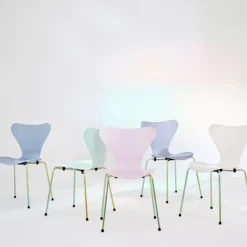 Fritz Hansen 3107 Serie 7 7:14 AM Pink Anniversary Edition