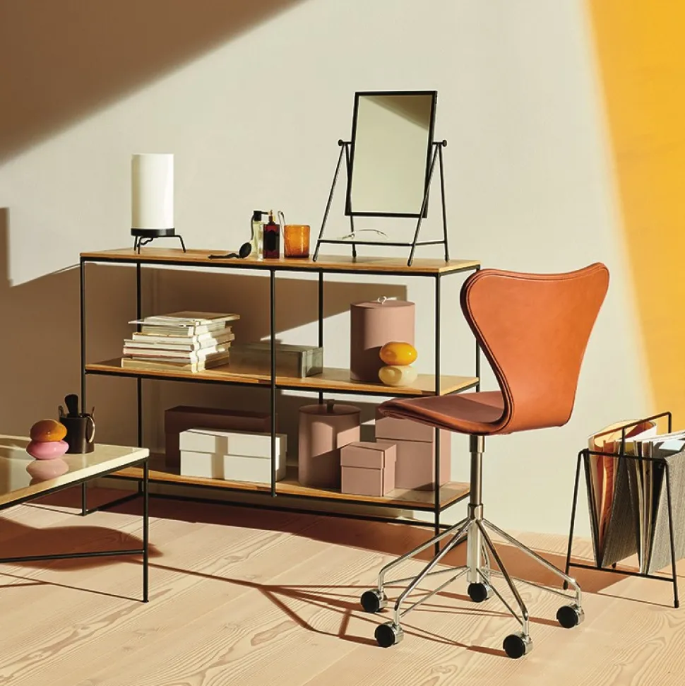 Fritz Hansen Planner Reol Small