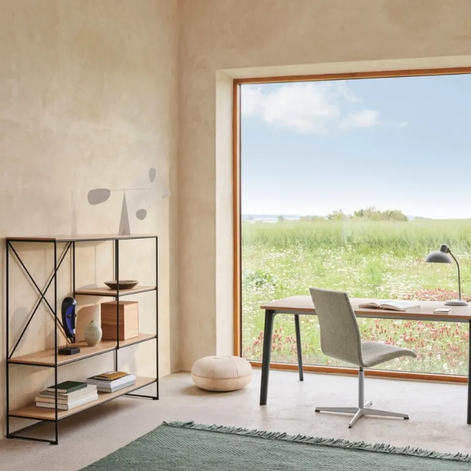 Fritz Hansen Planner Reol Medium