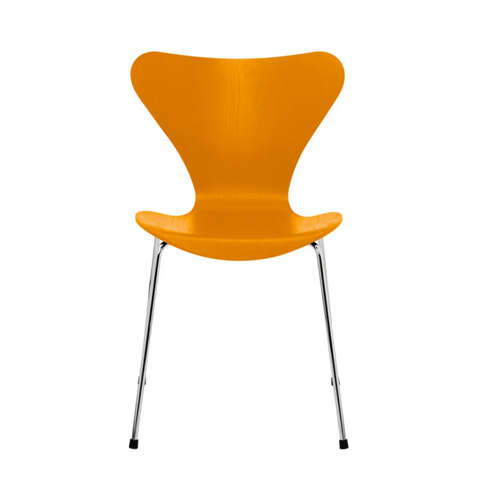 Fritz Hansen Serie 7™ 3107 Farvet Ask