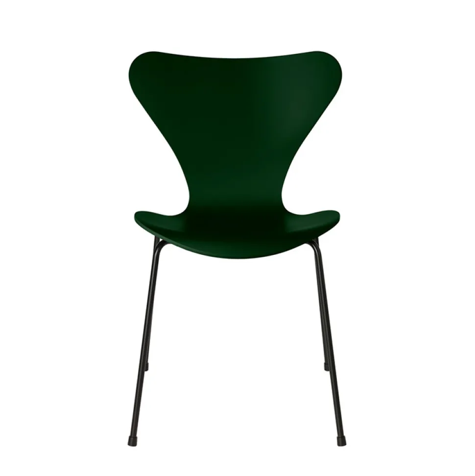 Fritz Hansen Serie 7™ 3107 Lakeret