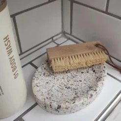 Humdakin Nail Brush
