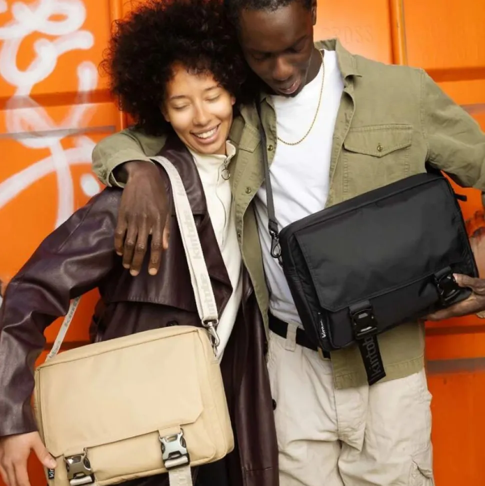 Kintobe LEO Messenger Bag Dusty Dune