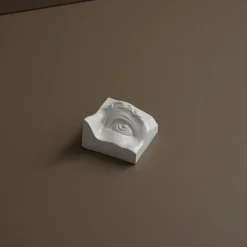 Laoru Laoru Left Eye Relief Antique White