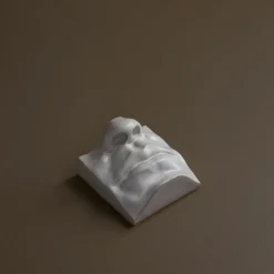 Laoru Laoru Mouth II Relief Antique White