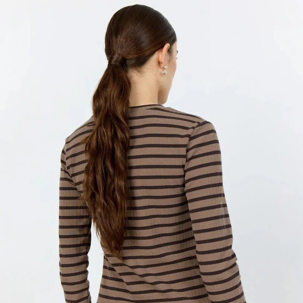Leveté Room Neddie 2 T-shirt Dark Brown