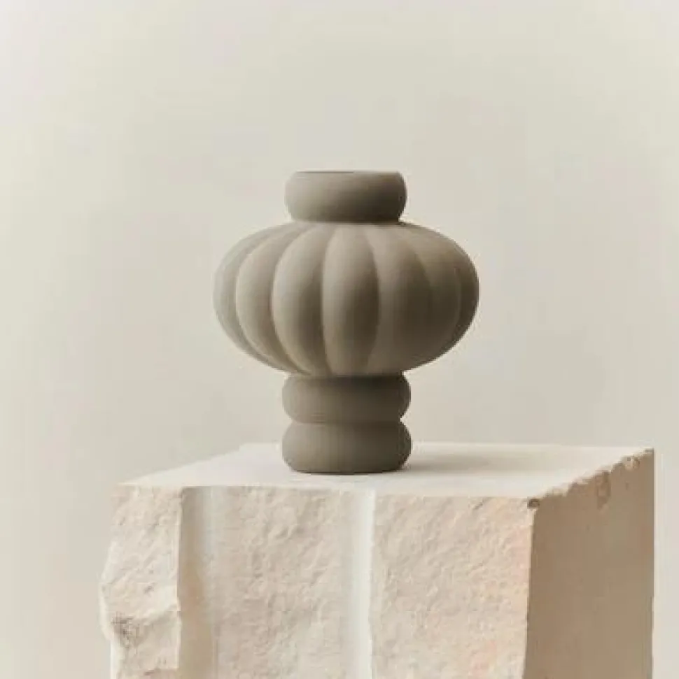 Louise Roe Balloon Vase 02 Sanded Grey