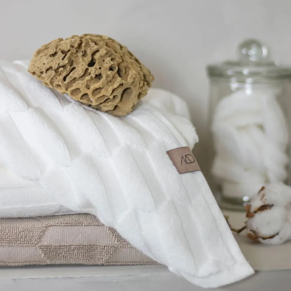 Mette Ditmer Geo Towel Off-White