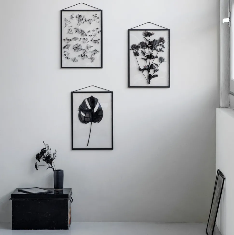 Moebe Black Frame A3