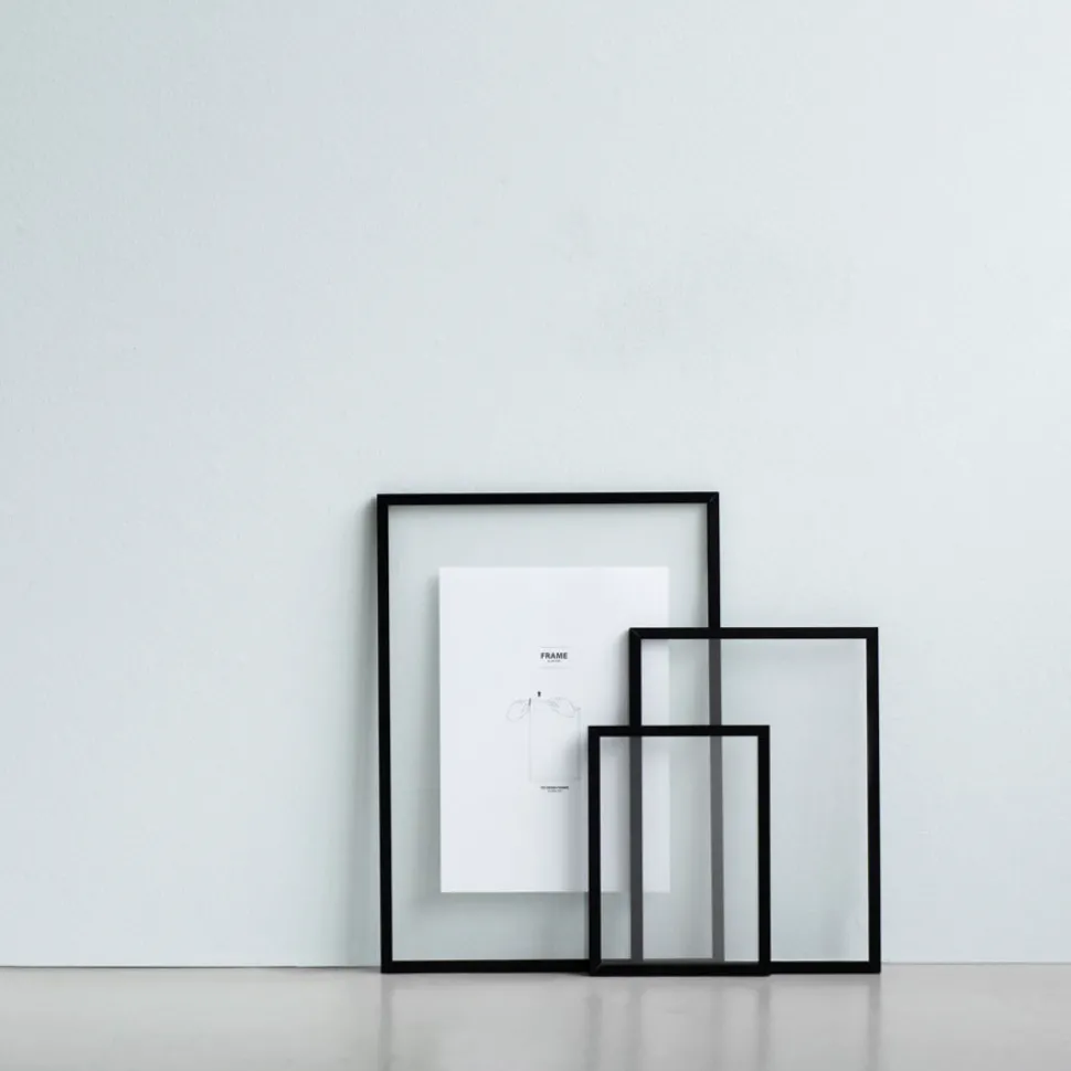 Moebe Black Frame A3