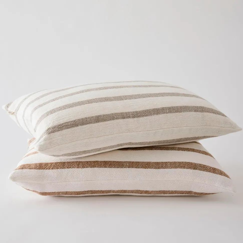 Tell Me More Gaston Cushion Hazelnut 40x60 cm