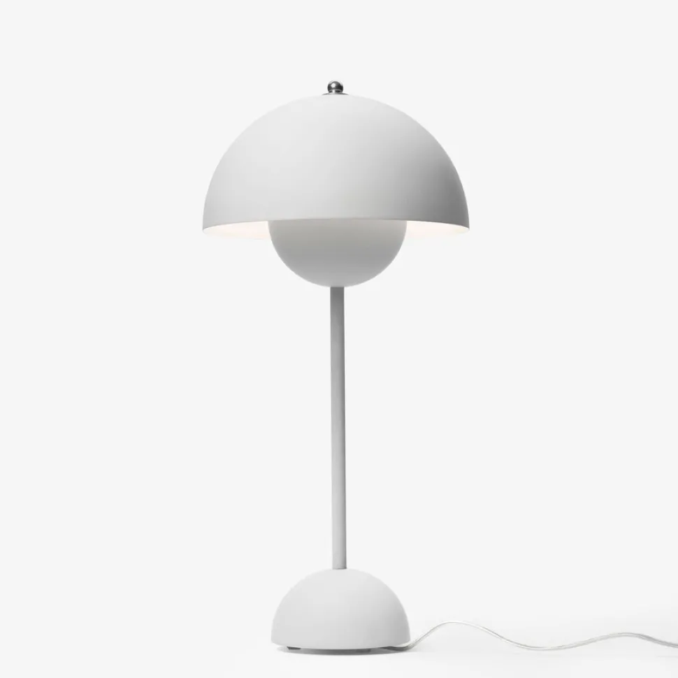 &Tradition Flowerpot Table Lamp VP3 Matt Light Grey
