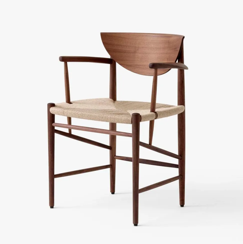 &Tradition HM4 Drawn Chair Oiled Walnut