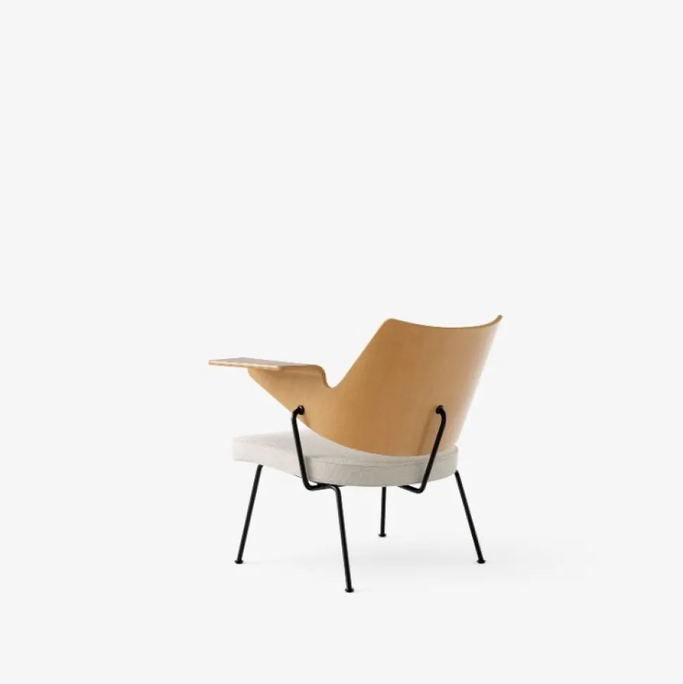 &Tradition RFH Lounge Chair RD8 Hallingdal 103