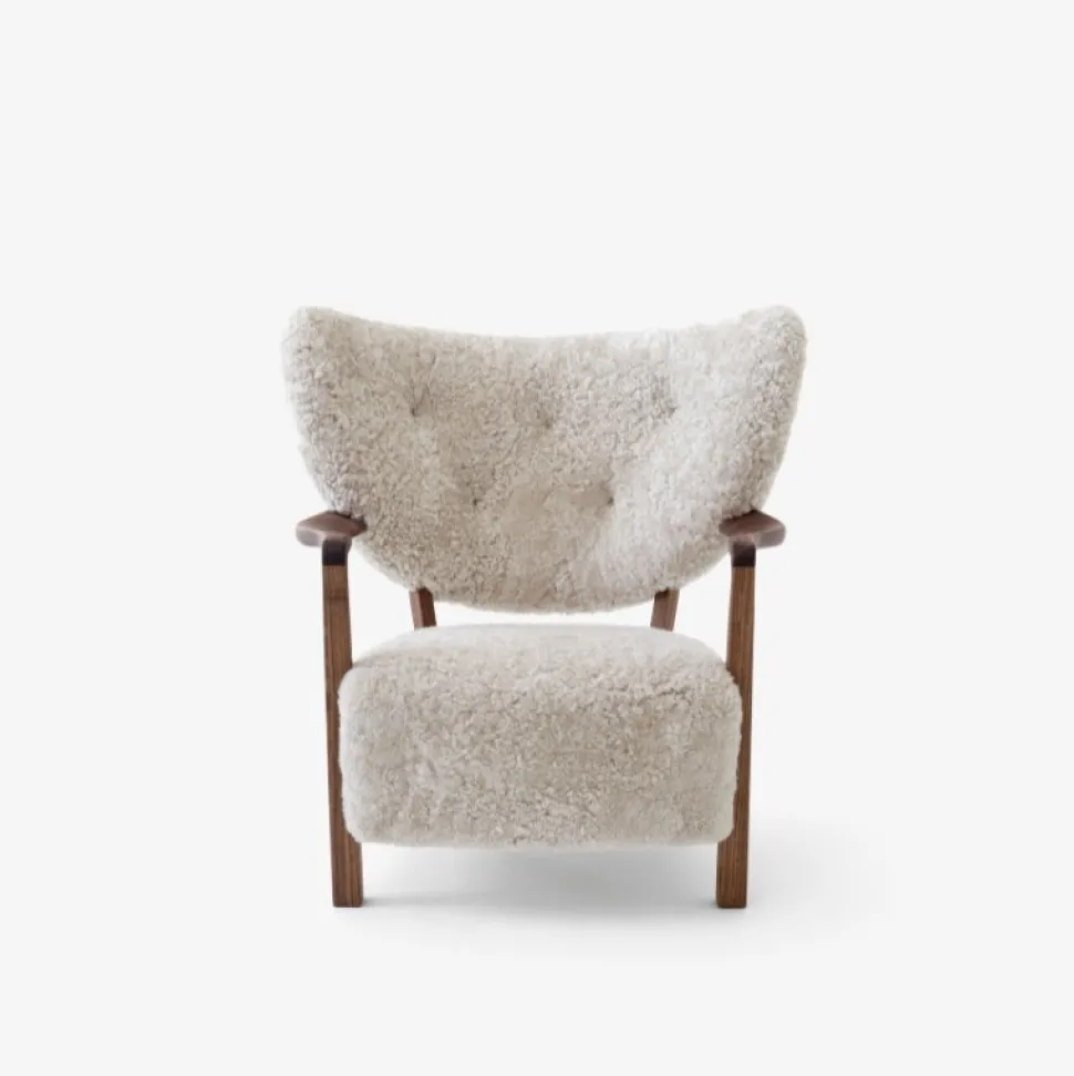 &Tradition Wulff ATD2 Moonlight Sheepskin Oiled Walnut